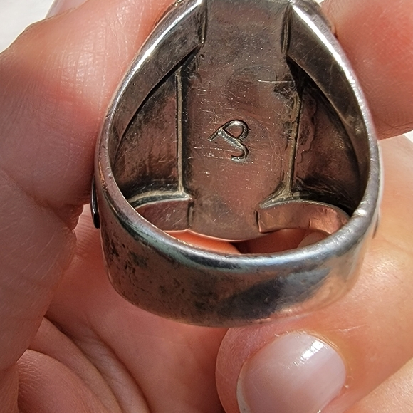 Signed Vintage Thick Navajo Turquoise Ring - Picture 5 of 7